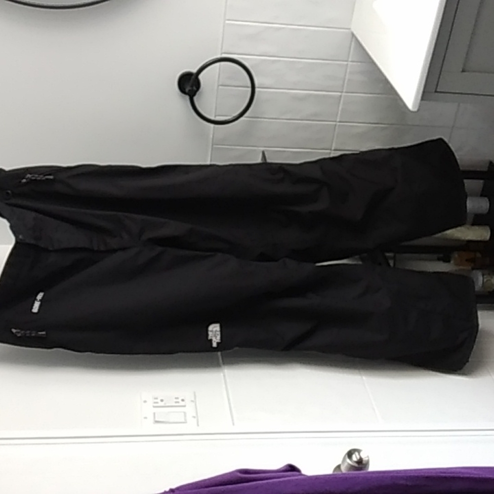 Men's Northface Gore-tex pants XL.